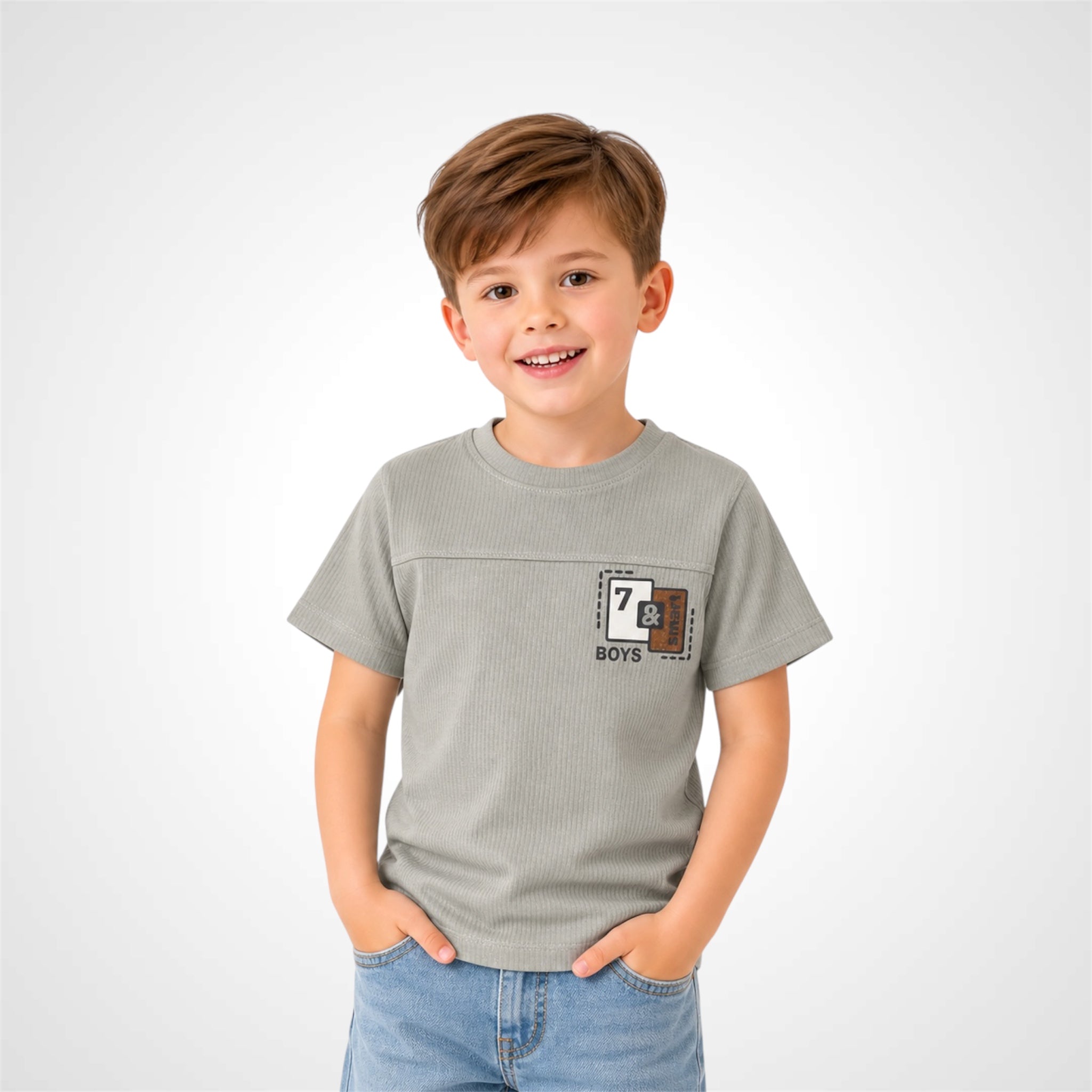 Boys short sleeve ribbed cotton t-shirt with chest graphic print and crew neck.