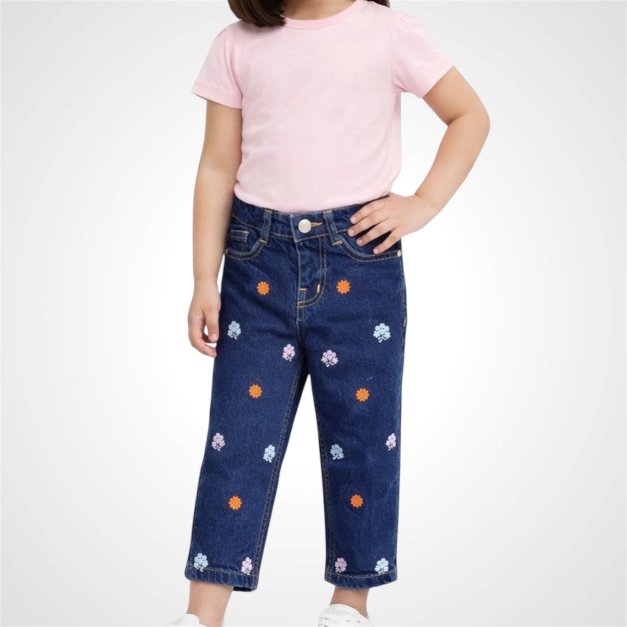Floral Embroidered baggy-Fit Denim Jeans for Girls - Stylish Kids' Wear