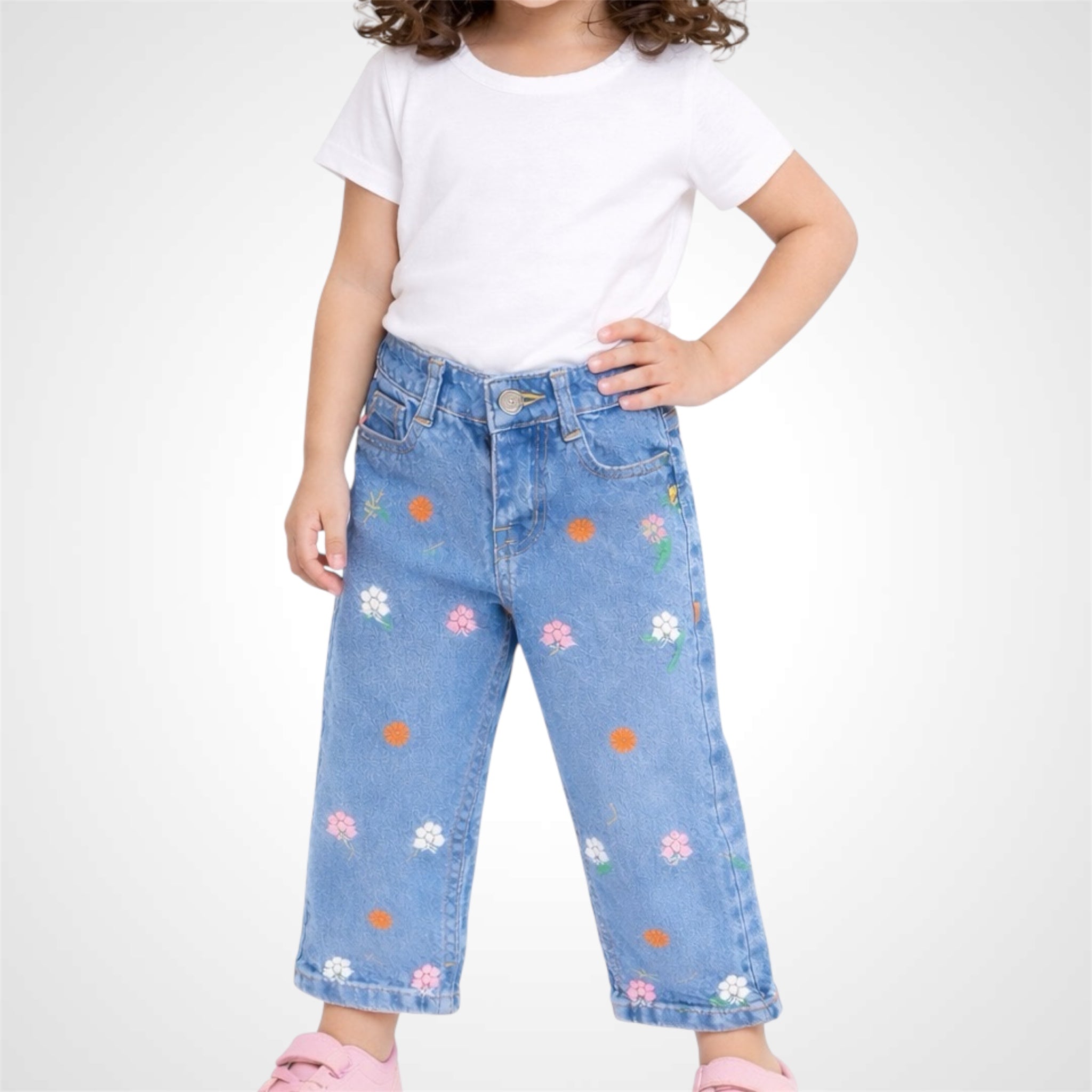 Floral Embroidered baggy-Fit Denim Jeans for Girls - Stylish Kids' Wear